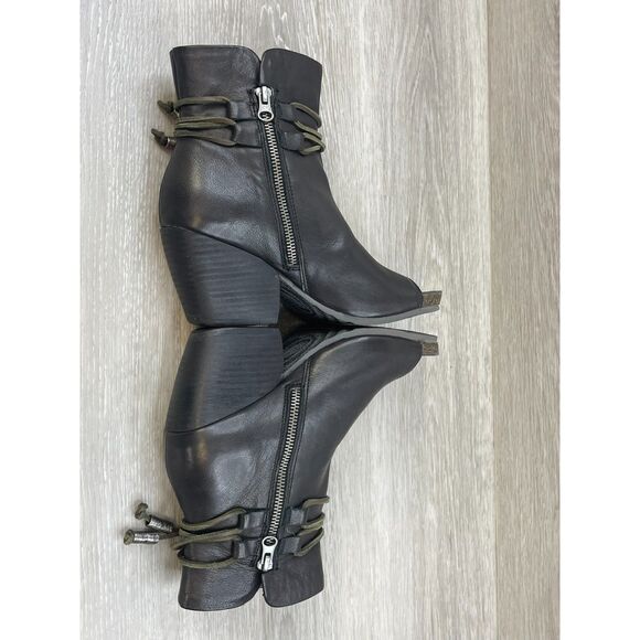 OTBT Vagabond Women's 7.5 Black Bootie Leather Boot Ankle Boho Chunky Festival - Picture 6 of 10